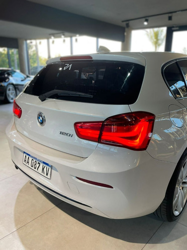 Imagen 18 de 20 de Bmw Serie 1 1.6 120i Sport Line At 177cv