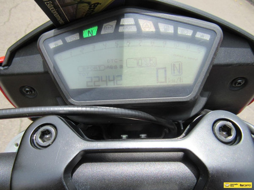 Imagen 10 de 24 de Ducati Hypermotoard 939 Sp
