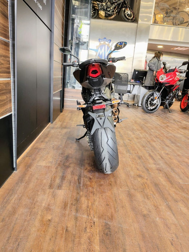 Imagen 9 de 10 de Mv Agusta Brutale 800 Rr Scs - 140cv - No Ducati, Ktm,yamaha