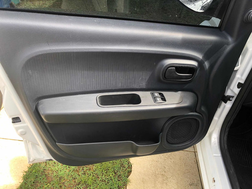 Imagem 10 de 11 de Fiat Mobi 2020 1.0 Like Flex 5p