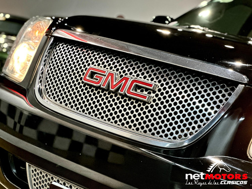 GMC Yukon 6.2 C Denali 403 Hp 4x4 At
