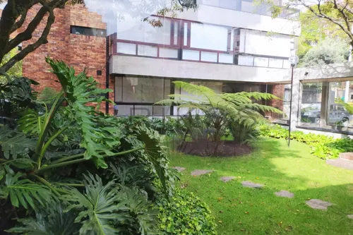 Apartamento En Arriendo En Los Rosales. Cod A1846