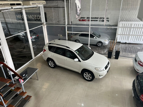 Imagen 9 de 18 de Toyota Rav