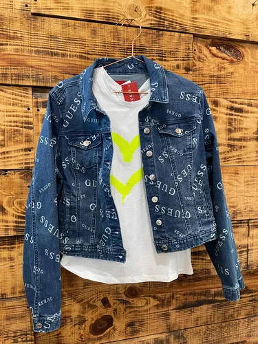 Chamarra guess mujer hotsell