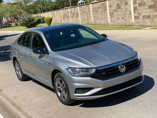 Imagen 2 de 7 de Volkswagen Jetta 2019 R Line