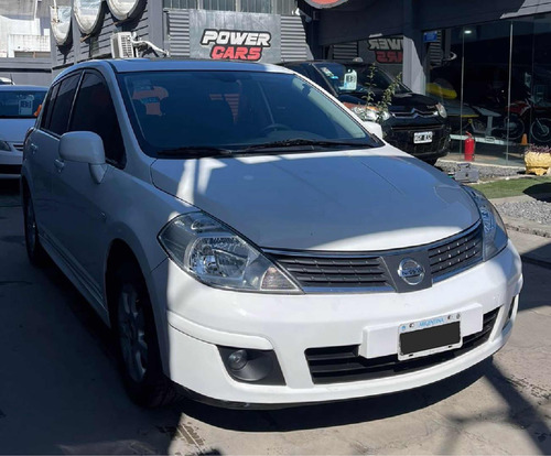 Nissan Tiida 1.8 Tekna 5 p