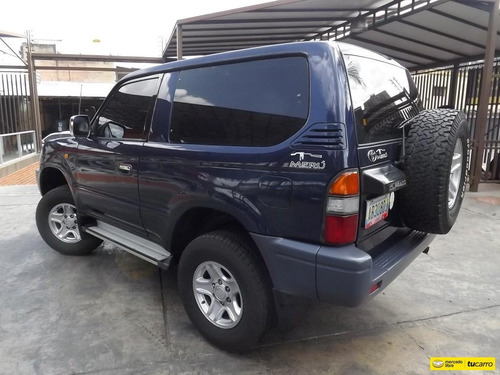 Toyota Meru .