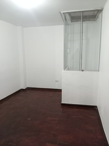 Dpto De 2 Dormitorios Con Moderno Acabado De Melamine En La Cocina Y En Zona Colidante Con El Distrito De San Miguel. A Un Paso Del Circuito De Playas, Ciclovías Y Centros Comerciales