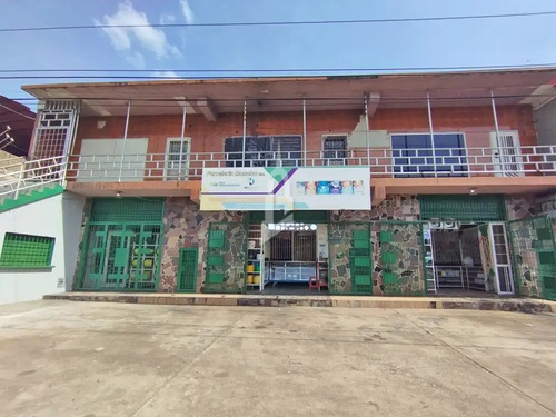 Imagen 1 de 18 de Locales En Plena Avenida Gumilla En San Félix