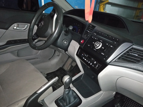 Honda Civic 1.8 Lxs At 140cv 2015