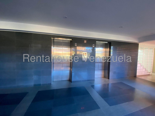 Alquiler De Apartamento En Lomas Del Sol Cl Mls 25-13985