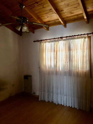 Excelente Casa Apta Crédito En Barrio Parque Esperanza Luján