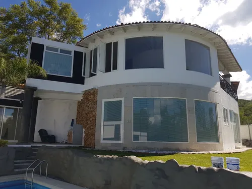Venta Casa Jacarandas Con Alberca, Enorme Jardín, Amueblada, Equipada, Vistas Espectaculares Con Todos Los Servicios En Fracc Rancho San Diego Ixtapan De La Sal Edomex