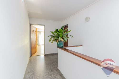 Departamento 2 Dormitorios En Venta En La Plata