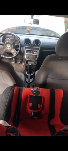 Volkswagen Gol 1.0 Vht Seleção Total Flex 5p