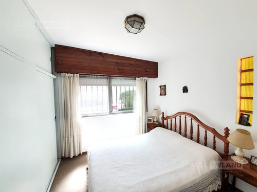 Imagen 8 de 28 de Casa 7 Ambientes En Venta - S.isidro-vias/rolon