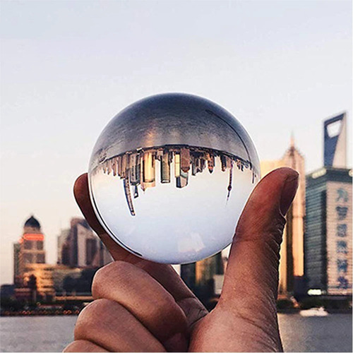 Imagen 1 de 2 de Bola De Cristal Transparente 7cm Diámetro