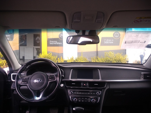 Imagen 2 de 9 de Kia Optima 2018