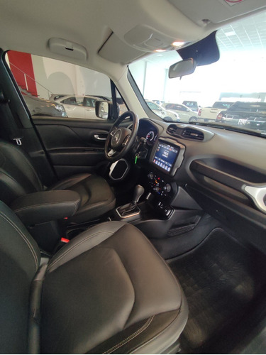Imagen 21 de 24 de Jeep Renegade Longitude 1.8 6at