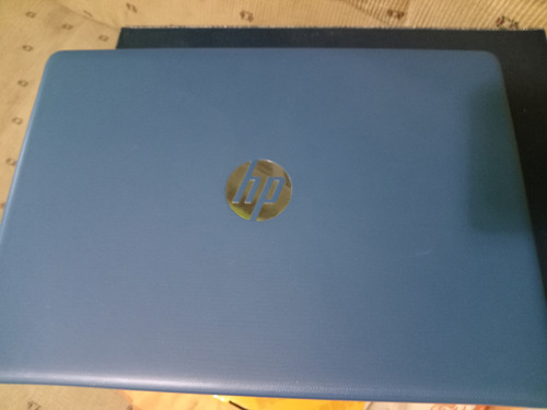 Laptop Hp 14-ck0004la 4 Gb Ram + 500 Db Dd+ Win 10 (Usado)