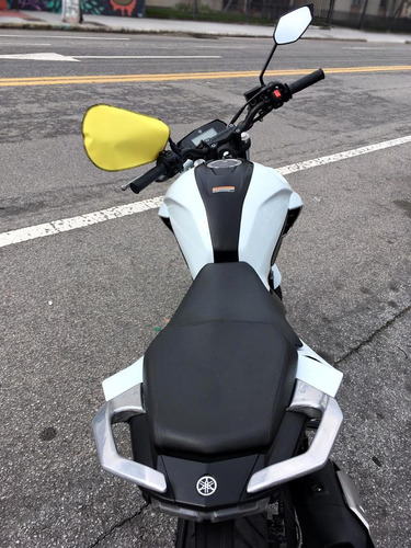 Fazer 250