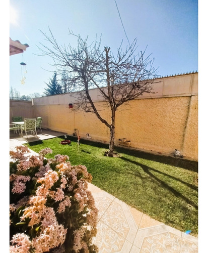 Casa De Un Piso Con Excelente Ubicación En Villa Alemana