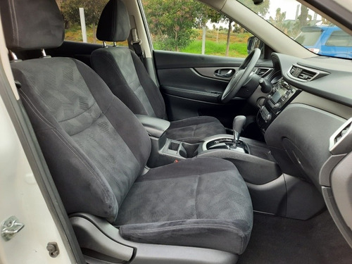 Imagen 11 de 15 de Nissan X-trail Sense Aut 2017