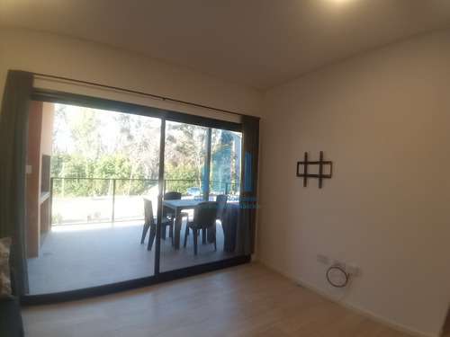 Alquiler Departamento 2 Ambientes Con Cochera Y Piscina En Pilar