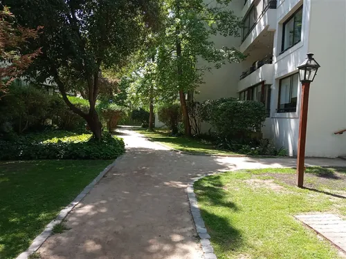 Departamento En Arriendo De 3 Dorm. En Las Condes