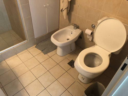 Imagen 10 de 16 de Hermoso Departamento 3 Ambientes Al Frente Con Cochera
