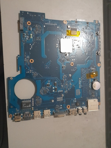 Motherboard Rv415 No Funciona Para Piezas (Usado)