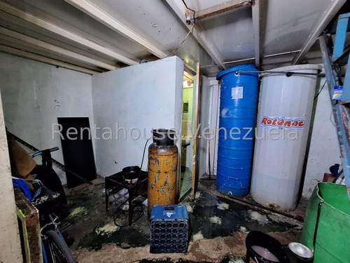 25-8216 Fondo De Comercio En Venta, Urb. Jose Felix Ribas, Maracay Mord