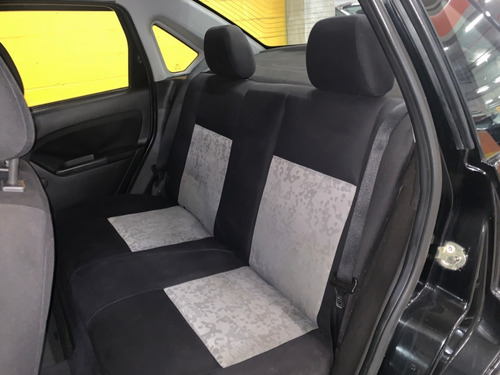 Ford Fiesta Sedan 1.0 Completo Flex 2mil Entrada + 399 Mês