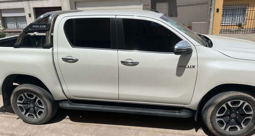 Toyota Hilux 4x4 Srx 2021 45000 Kn $48000000