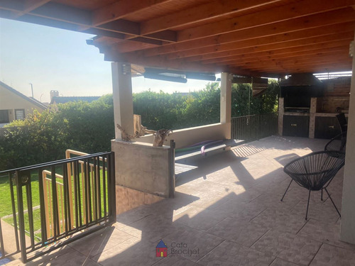 Casa En Venta De 4 Dorm. En La Florida, Alto Macul, Boston