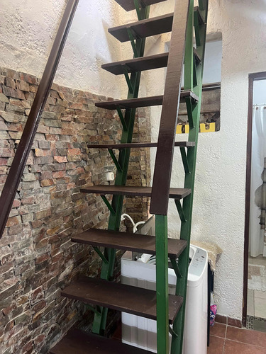 Se Vende - Muy Linda Casa En Pocitos Con Garage -