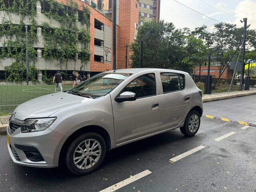 Renault Sandero 1.6 Life