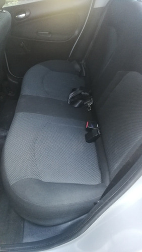 Peugeot 207 2013 1.4 Allure 75cv