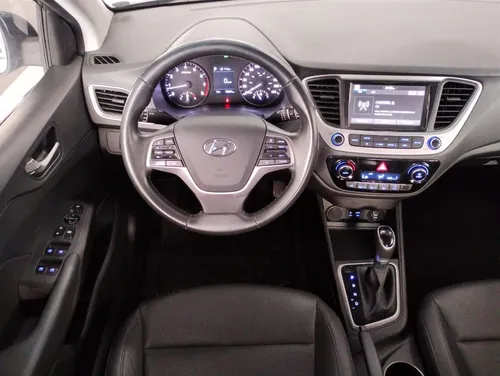Hyundai Accent 1.6 Hb Gls At