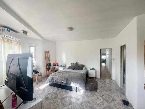Casa Con Local En Pb