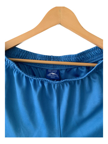 Shorts Atlética Liso Hombre Talla M (Usado)