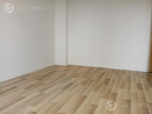 Imagen 7 de 19 de Apartamento - La Blanqueada Con Renta 23.500, Patio Amplio.