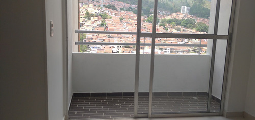 Imagen 2 de 13 de Venta De A`partamento Full