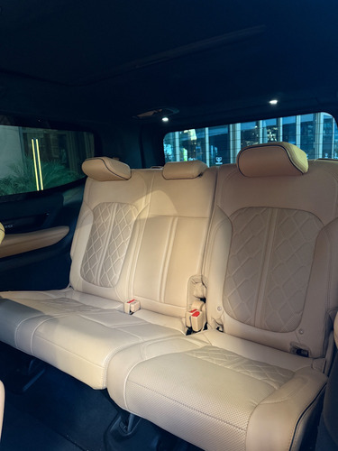 Jeep Grand Wagoneer L 6.4 V8 4X4 At