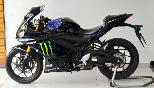 Imagem 1 de 9 de Yamaha Yzf R3 Monster 2021 Preta Tebi Motos