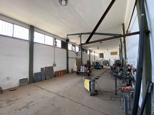 Imagen 6 de 27 de Venta De 2 Galpones Y 2 Casas En Un Mismo Terreno
