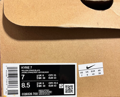 Zapatillas Basket Nike Kyrie 7 - 1 World 1 People Yellow