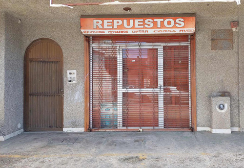 Local En Alquiler Calle El Colegio, Isla De Margarita