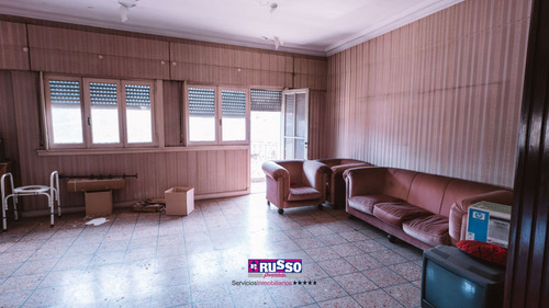 Venta Vivienda Con Local Ciudadela