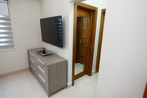 Se Alquila, Apartamento 1hab Amueblado Moderno Y Acogedor C/lobby, Lounge Y Gym En El Vergel (ideal Para Estudiantes, Ejecutivos, Doctores)
